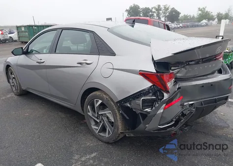 2025 Hyundai Elantra Sel Sport from USA, damaged, VIN KMHLM4DG5SU987475